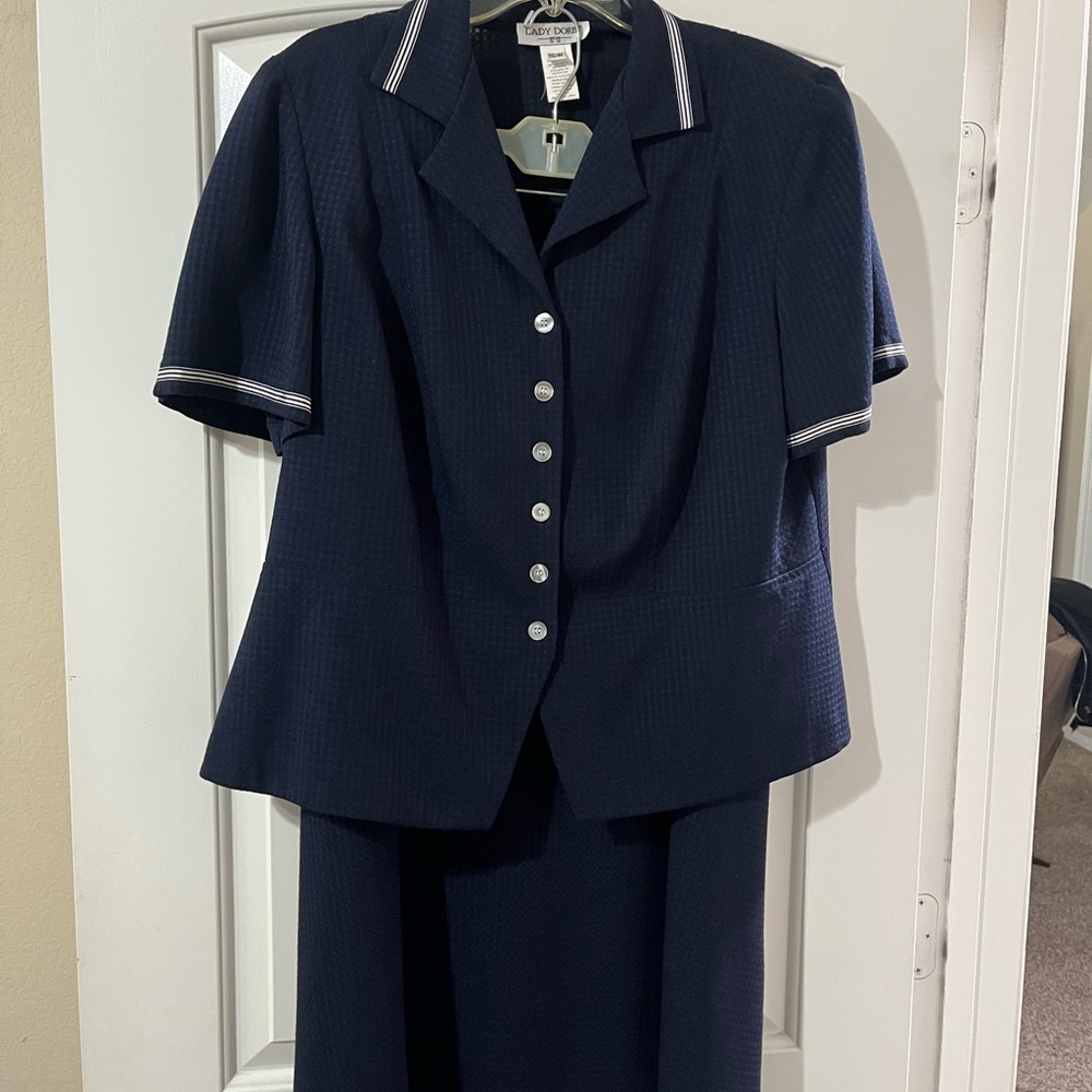 VINTAGE: Navy Blue Button-Up Suit Set
